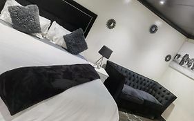 Semeni Asante Guesthouse
